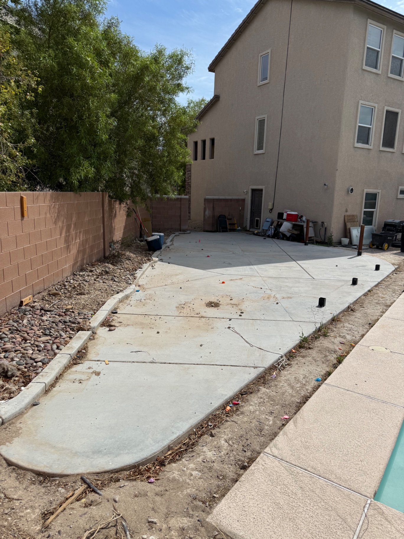 Side Yard Turf & Paver Walkway — before